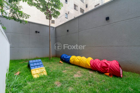 Image 31 - 1030200