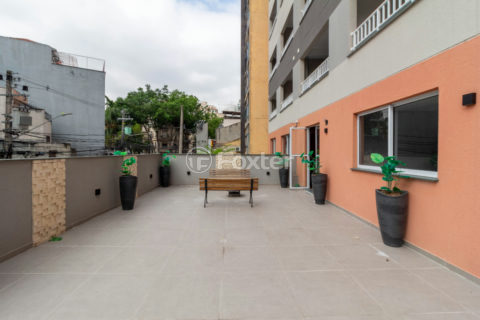 Image 30 - 1030200