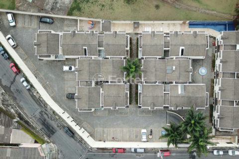 Image 36 - 1030202