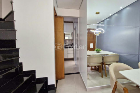 Image 21 - 1030202