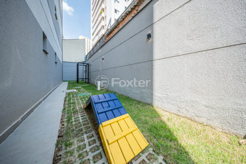 Image 4 - 1030203