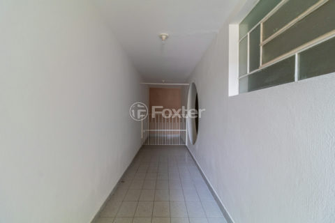 Image 31 - 1030204