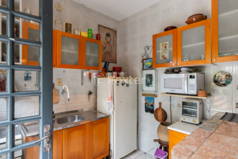 Image 38 - 1030213