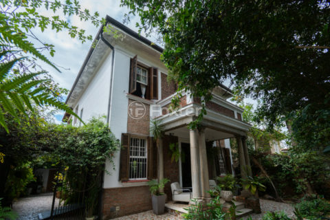 Image 25 - 1030213