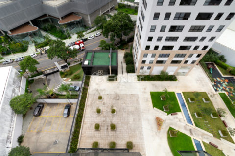 Image 23 - 1030221