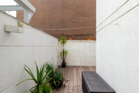 Image 16 - 1030223