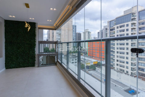 Image 5 - 1030233