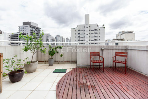 Image 33 - 1030238
