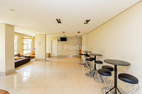 Image 33 - 1030263
