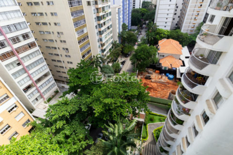 Image 18 - 1030264