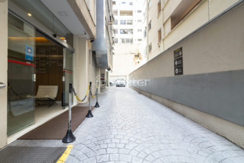 Image 26 - 1030264