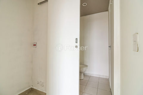 Image 7 - 1030274