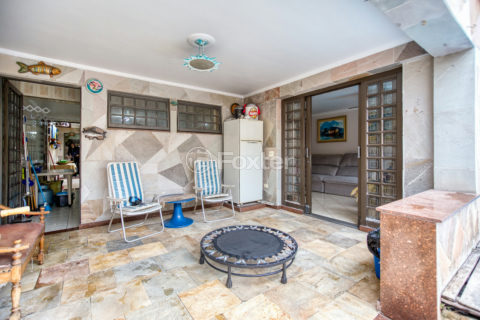 Image 23 - 1030278
