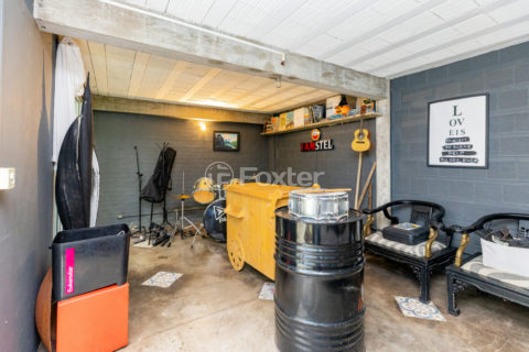 Image 38 - 1030311
