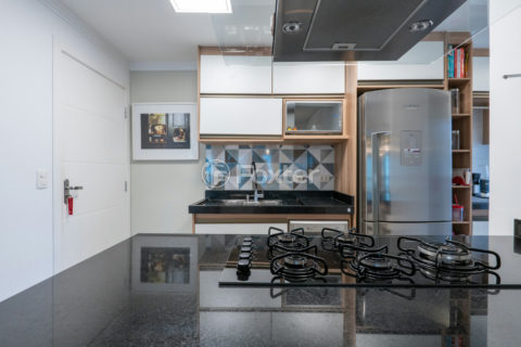 Image 36 - 1030313