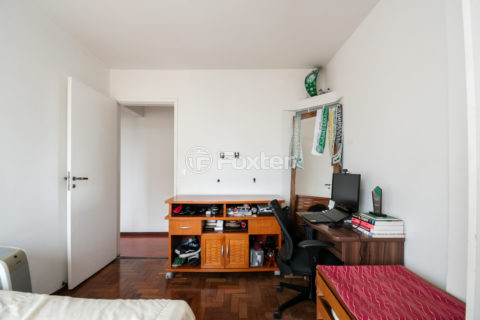 Image 9 - 1030321