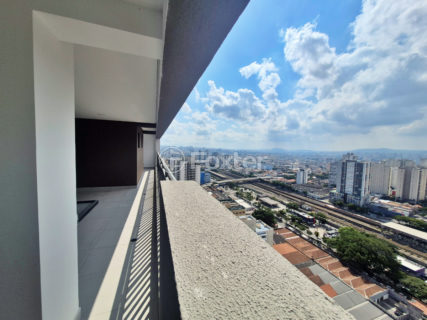 Image 9 - 1030338