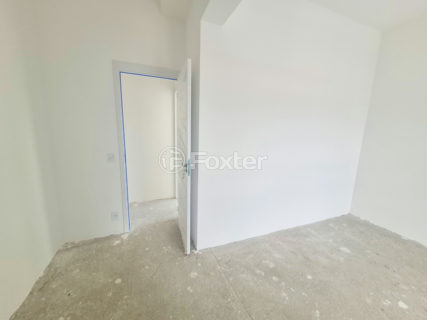 Image 33 - 1030338
