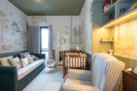 Image 31 - 1030342