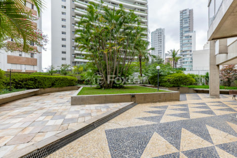 Image 35 - 1030343