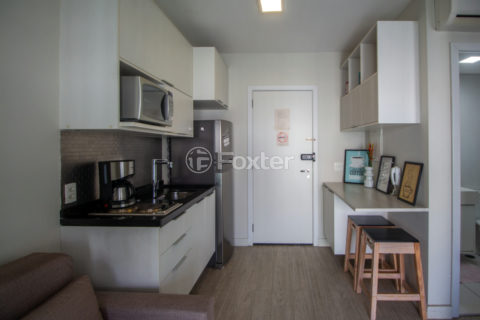 Image 7 - 1030346