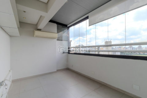 Image 34 - 1030347