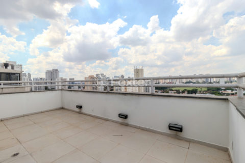 Image 42 - 1030347