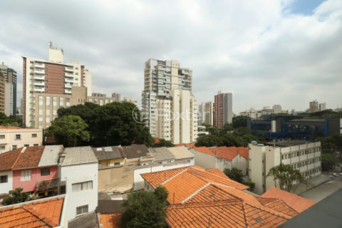 Image 11 - 1030366