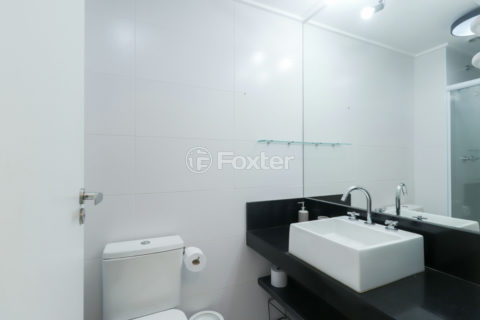 Image 9 - 1030366