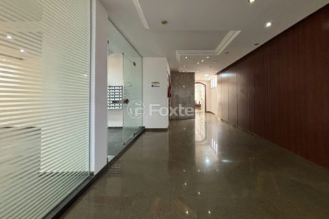 Image 33 - 1030368