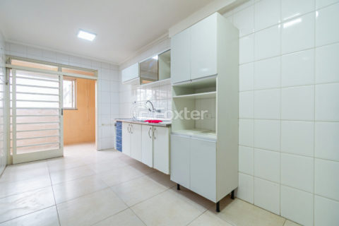 Image 9 - 1030368
