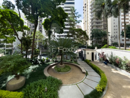 Image 30 - 1030370