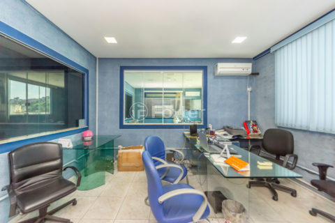 Image 22 - 1030382
