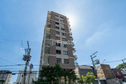 Image 38 - 1030390