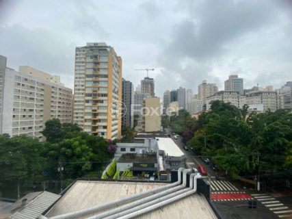 Image 14 - 1030391