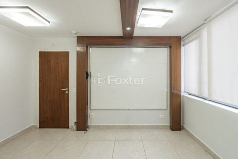 Image 4 - 1030391
