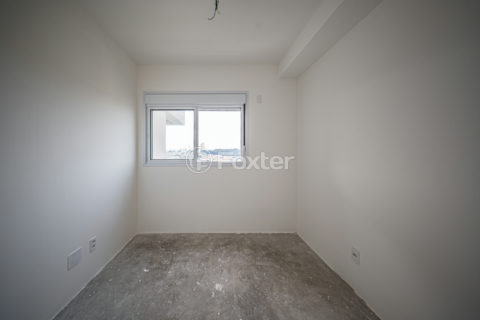 Image 21 - 1030394