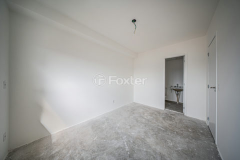 Image 31 - 1030394