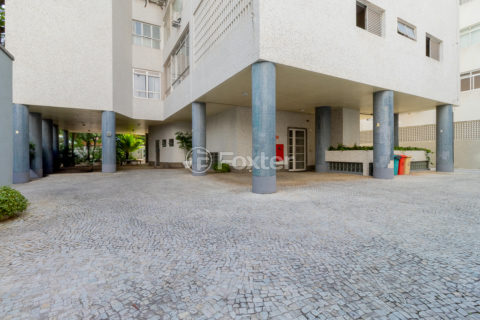 Image 46 - 1030403