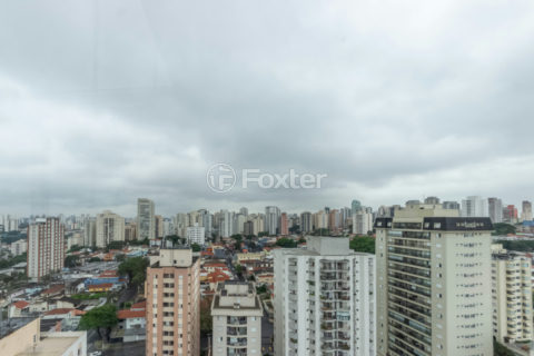 Image 15 - 1030417