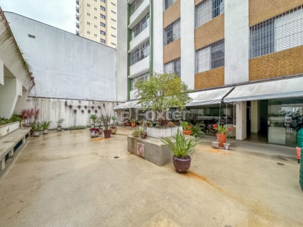 Image 42 - 1030420
