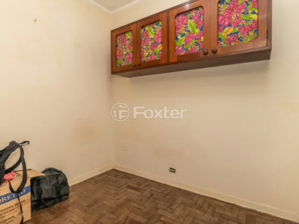 Image 33 - 1030420