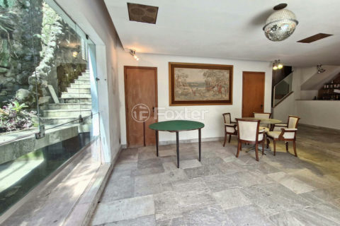Image 58 - 1030433