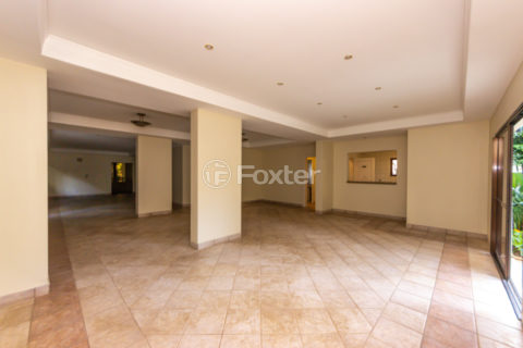 Image 49 - 1030437