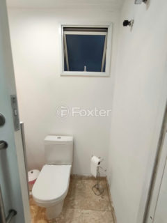 Image 31 - 1030445