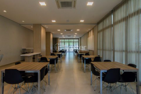 Image 21 - 1030447