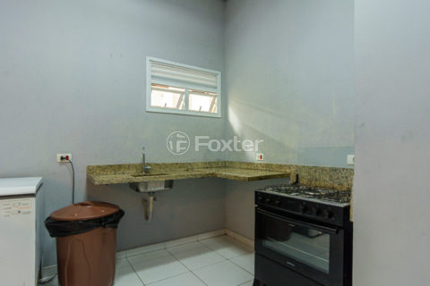 Image 22 - 1030447
