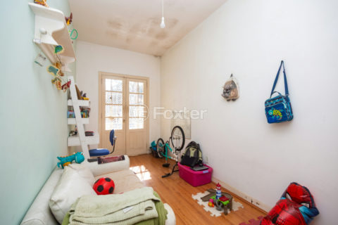 Image 33 - 1030472