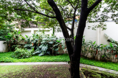Image 5 - 1030478