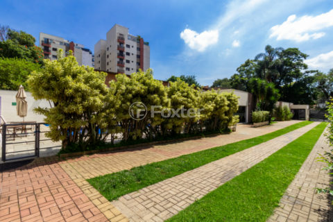 Image 38 - 1030478